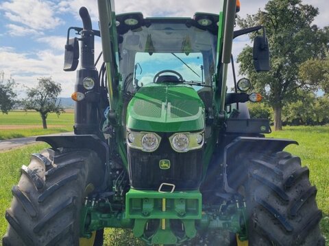 John Deere 6120M Frontlader a42 3