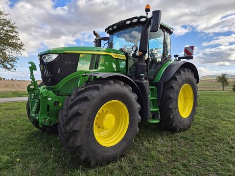 John Deere 6R250 b28