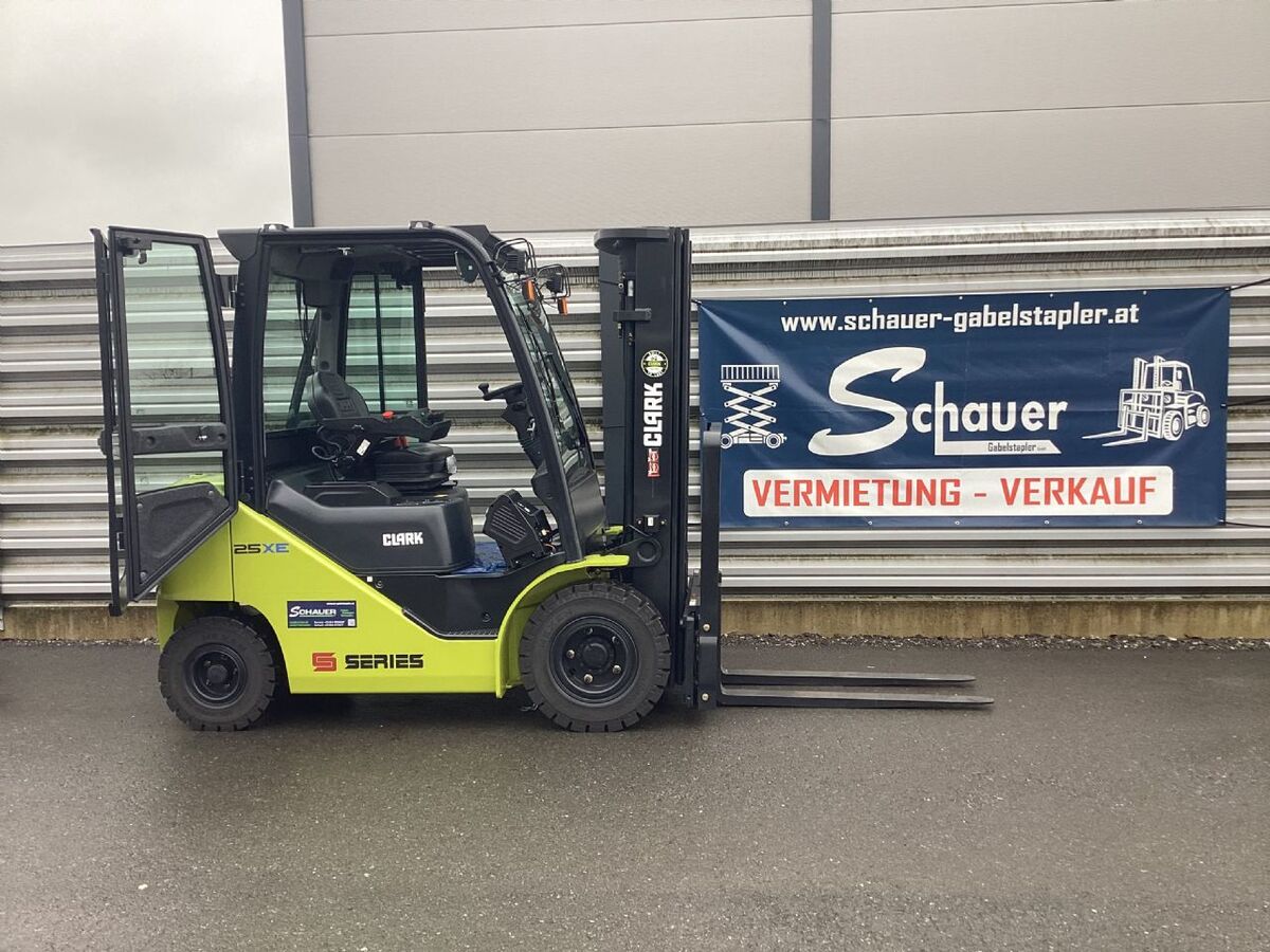 Clark S25XE 2