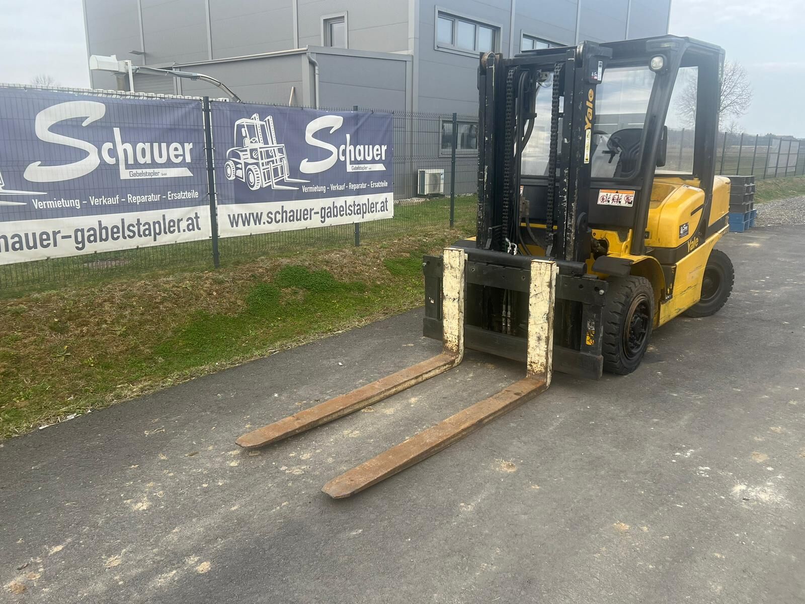 Yale GDP45SVX5 V2214 3