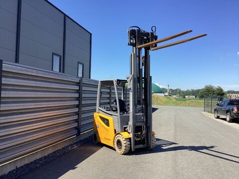 Jungheinrich CAT 2EPC5000