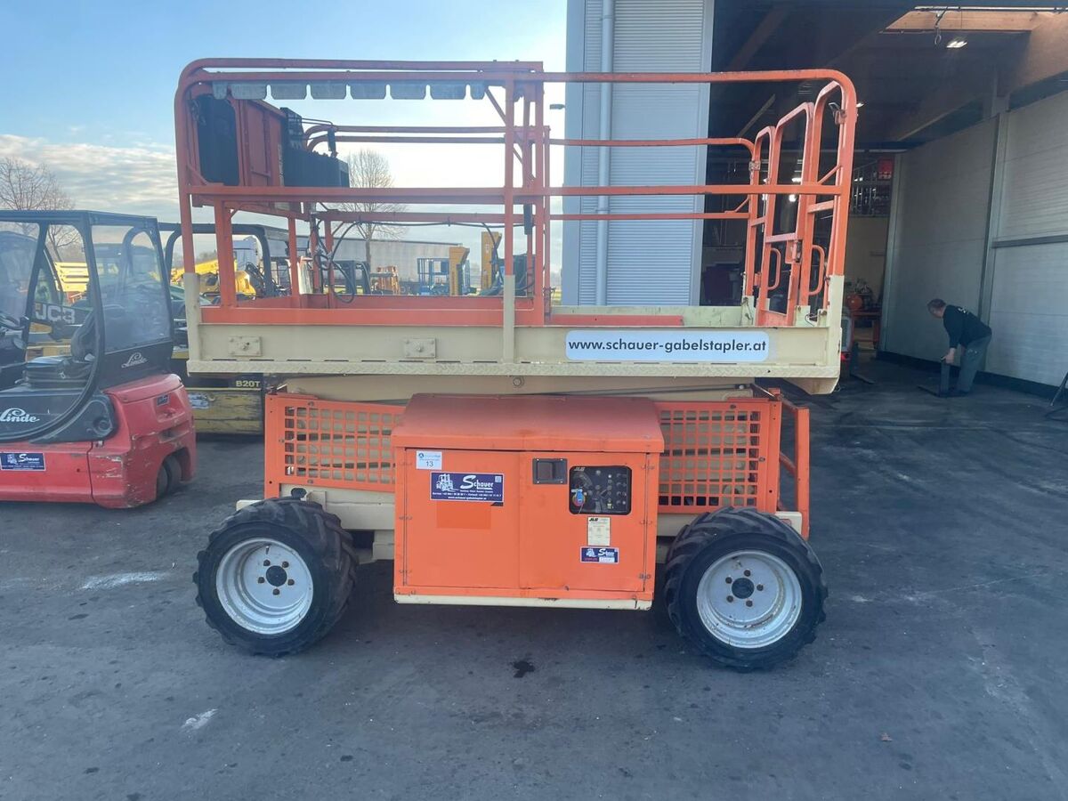 JLG 260 MRT 2