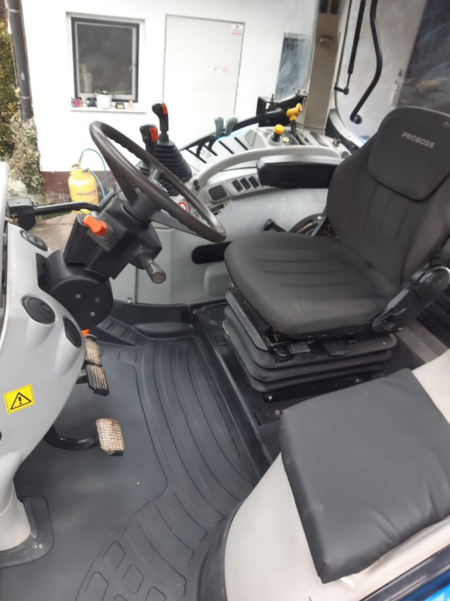 New Holland traktor NEW HOLLAND 160 ps 3