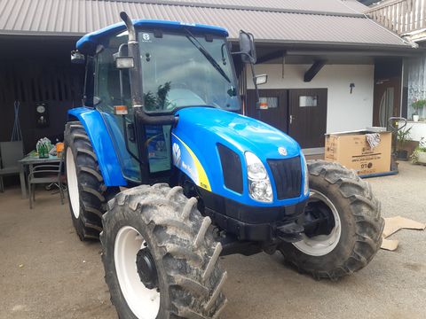 New Holland TL100A