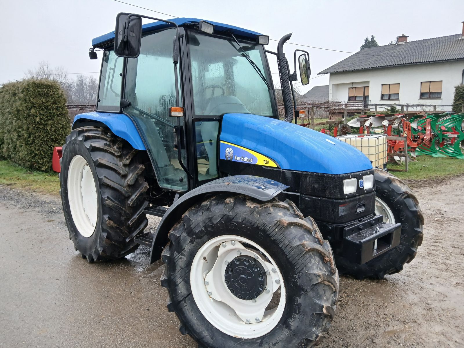 New Holland TL 90 3