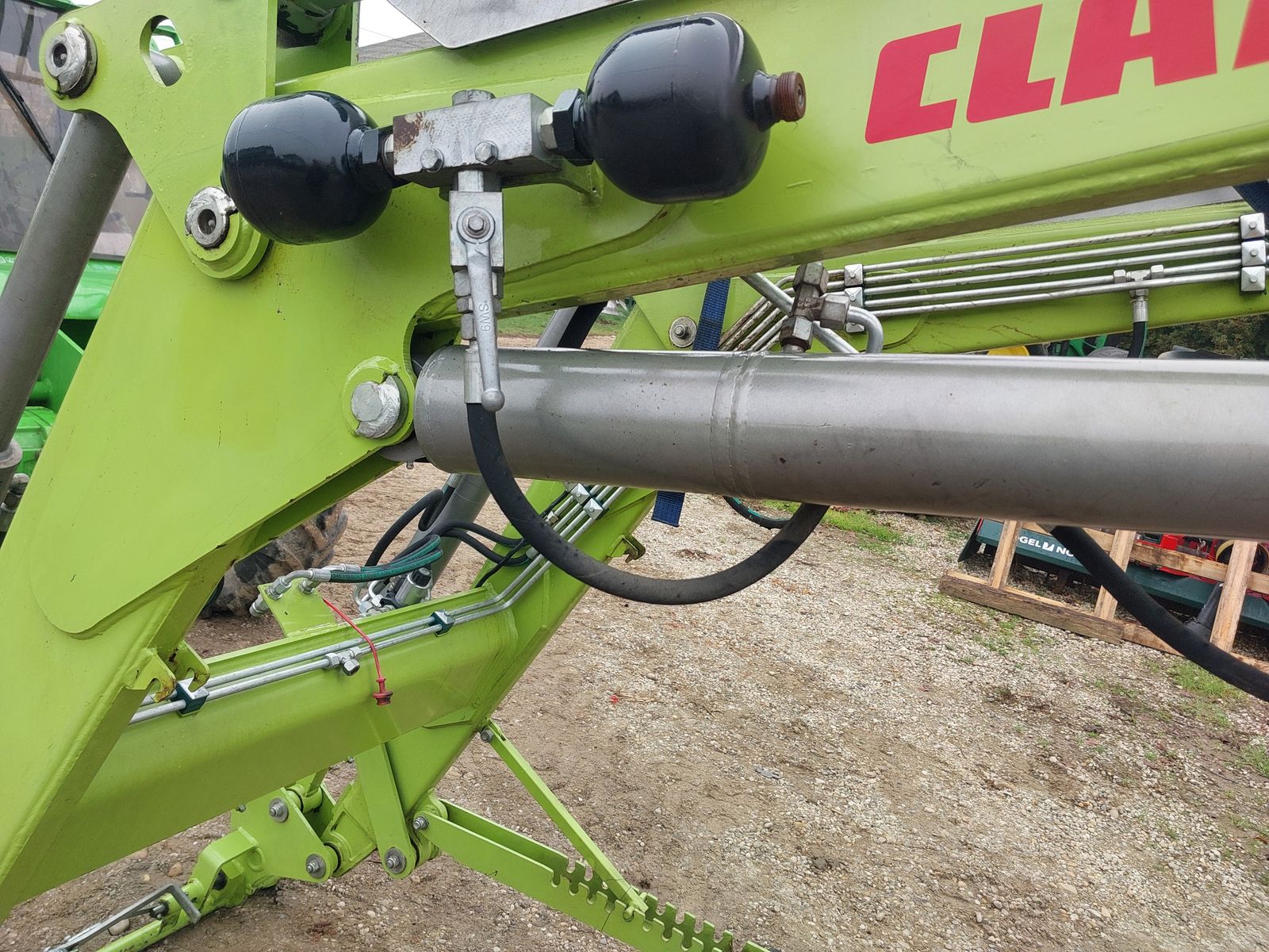 Claas Claas Celtis 426 436 446 456 front hydraulik und 3