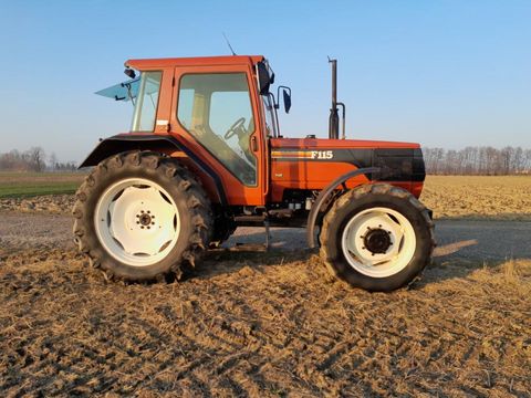 <strong>Fiatagri traktor Fia</strong><br />