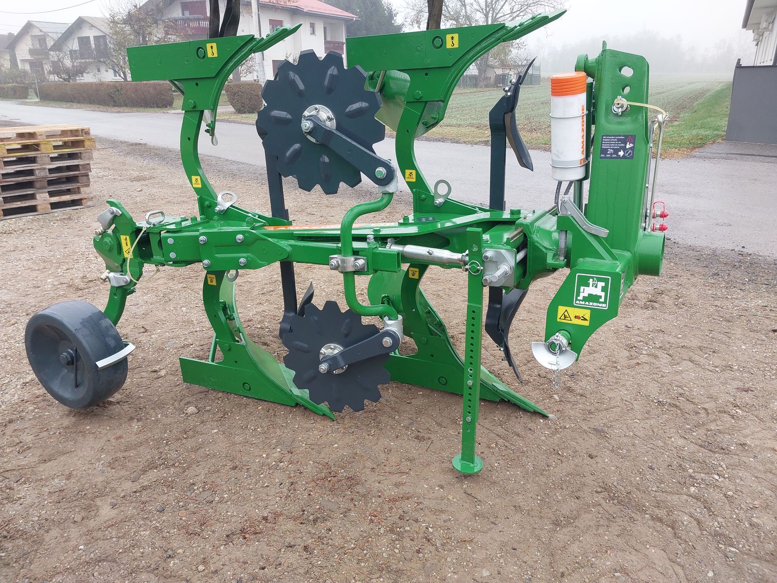 Amazone CAYROS M 2- 950 pflug  2