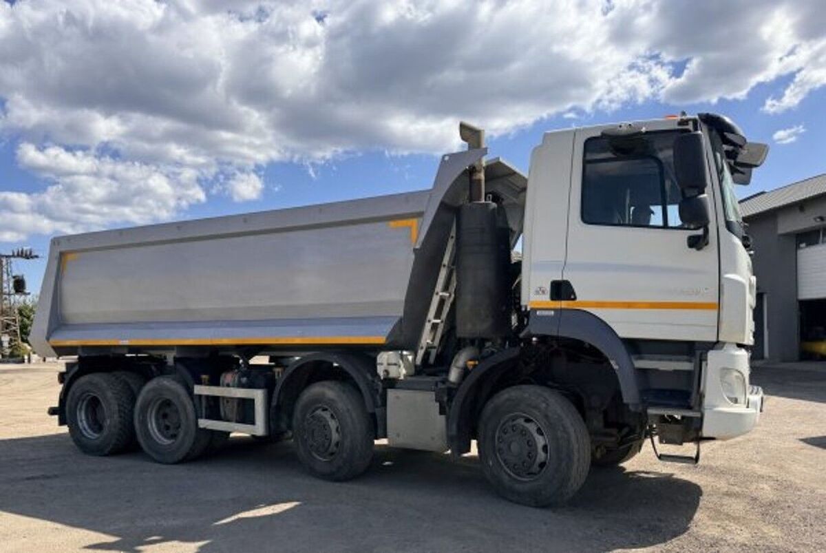 Tatra T158 Phoenix +VS Mont 3