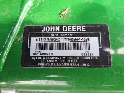John Deere 3039R