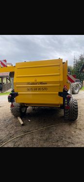 New Holland Top gepflegte Festkammerpresse