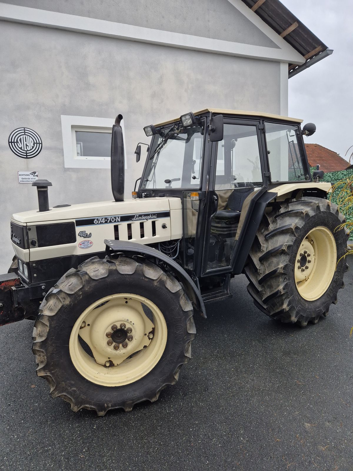 Lamborghini R 674 - 70 DT 1