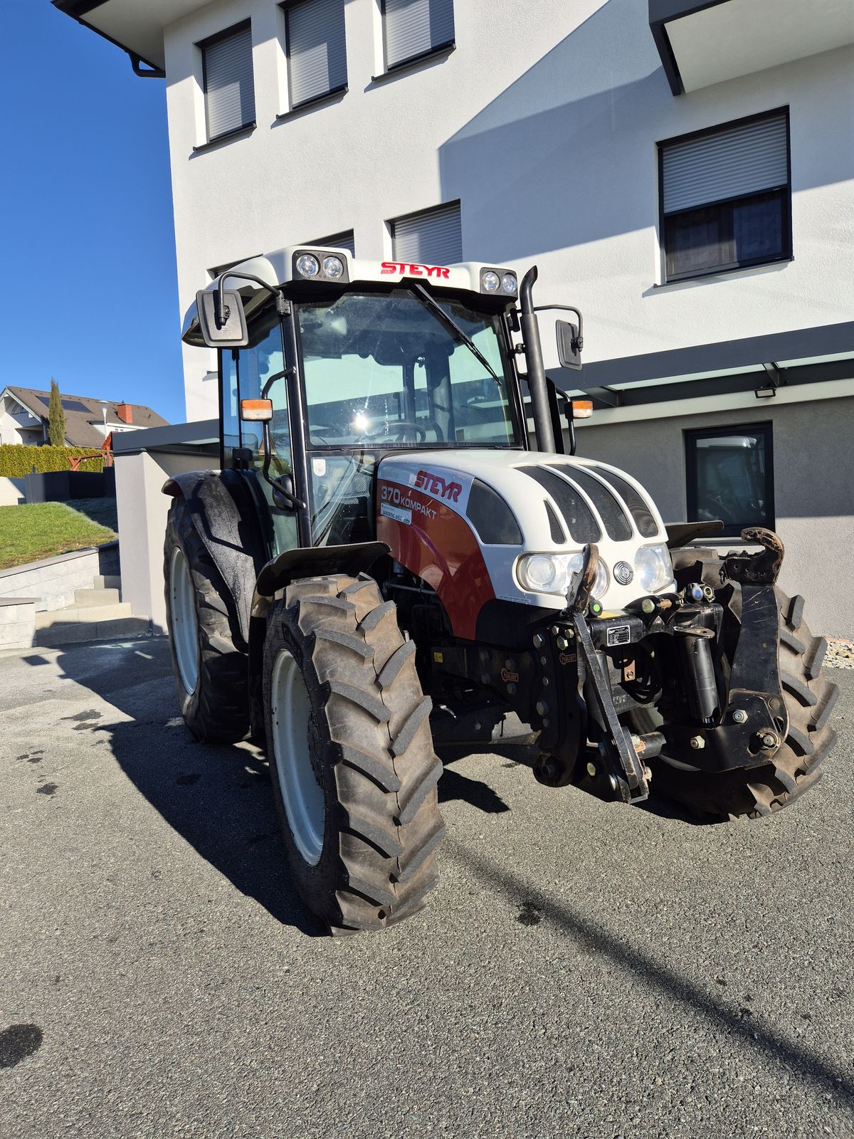 Steyr Kompakt 370 A Komfort 2