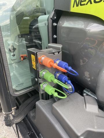 Claas Nexos 240 L Comfort