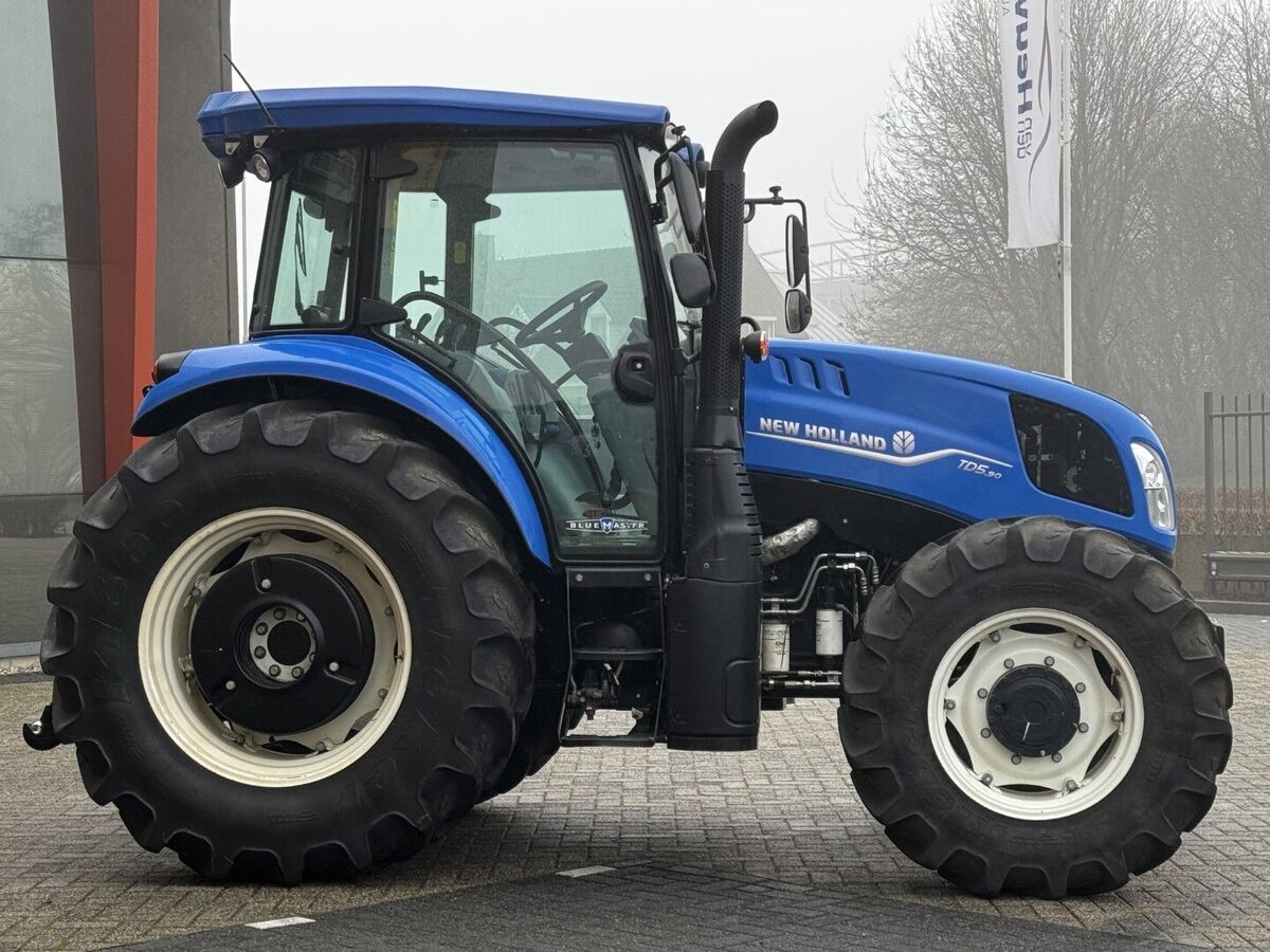 New Holland TD5.90 - 40 km/h - Landwirt.com