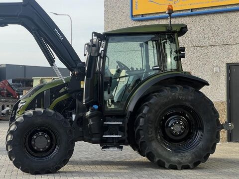 8257-ac9977c3a5603e27d43253eec990c9d6-5701718