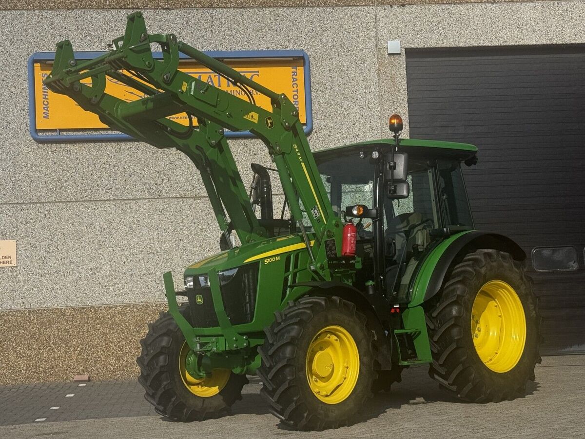 John Deere 5100M 3