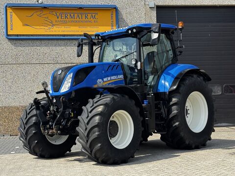 New Holland T7.225AC
