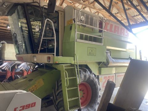 Claas Mega 203