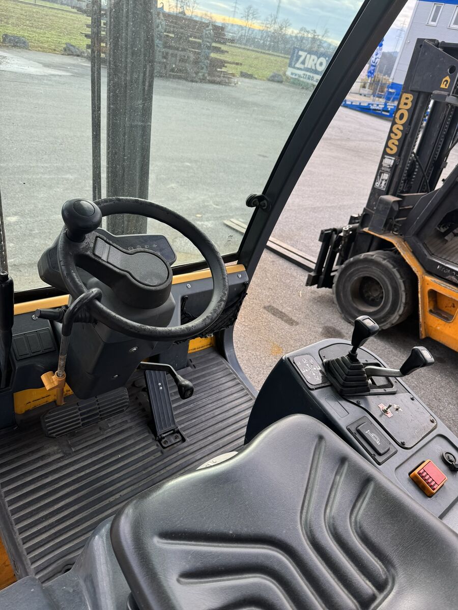 Jungheinrich TFG20AK 2