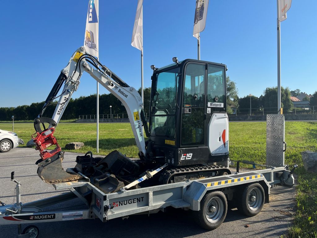 Bobcat E19 1