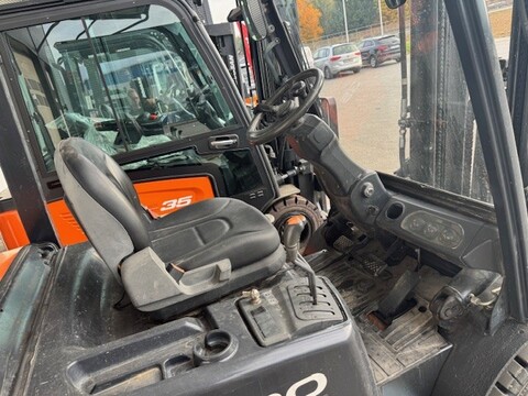 Doosan D30S-5 3