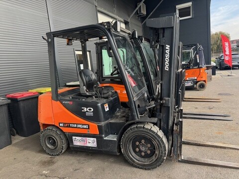 Doosan D30S-5