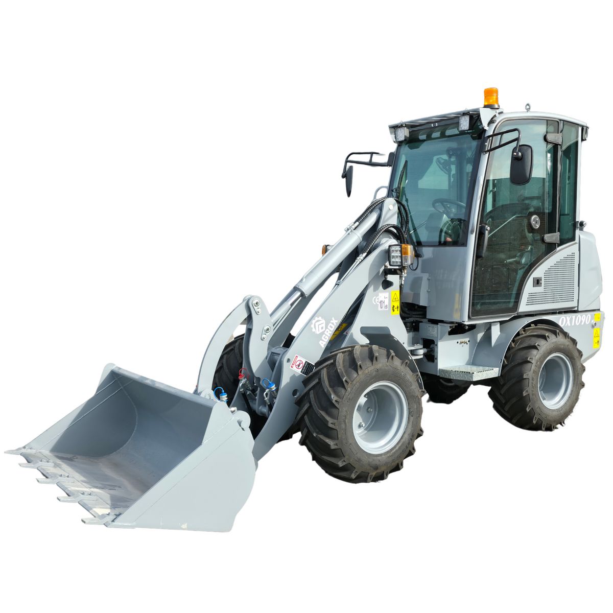 AGROX OX1090 Hoflader – 18,2 kW Kubota-Motor, 12 1