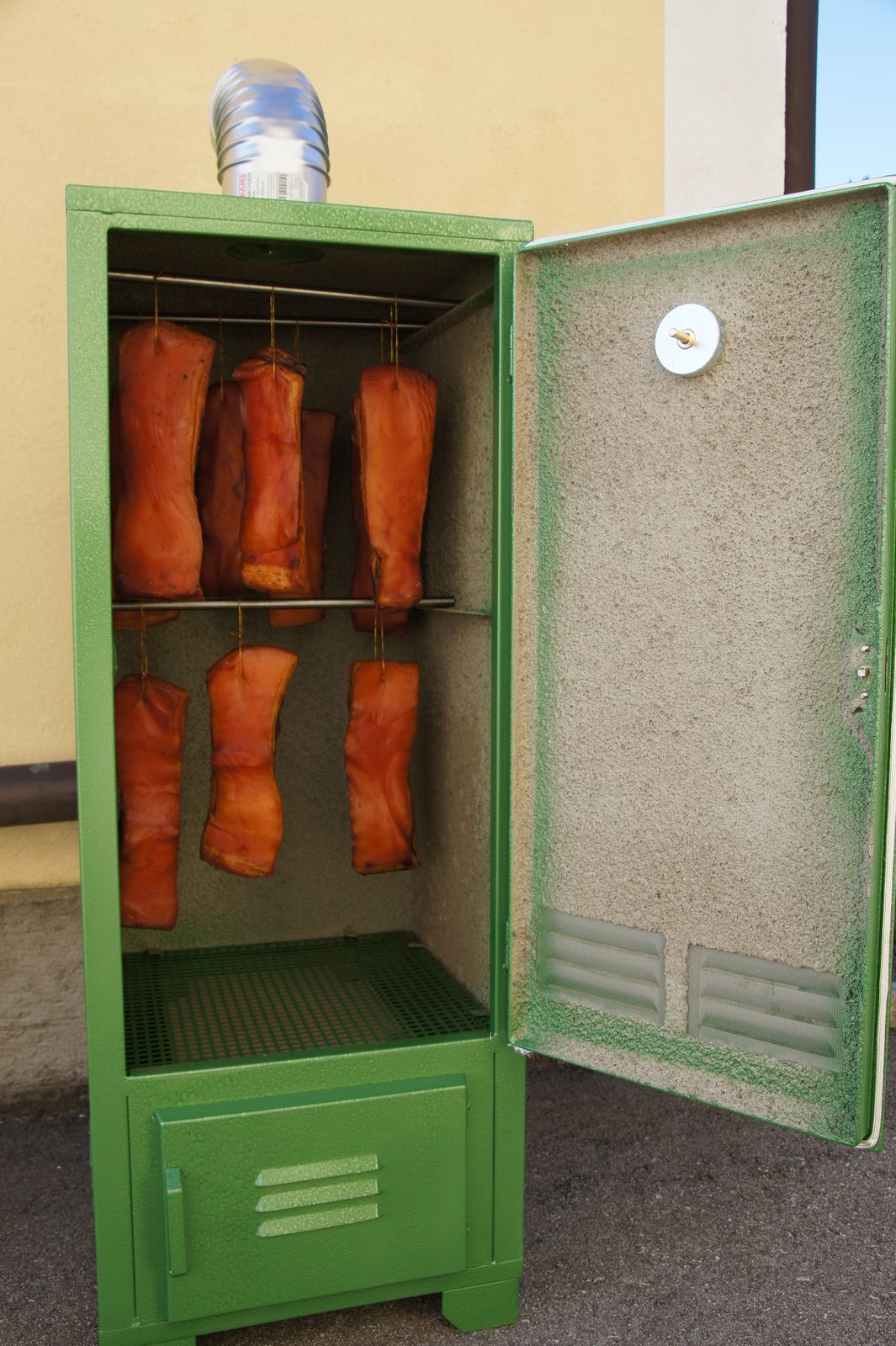 Räucherschrank bis ca. 30 kg. Fleisch 1