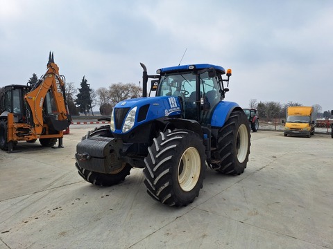 New Holland T7.235 Auto command