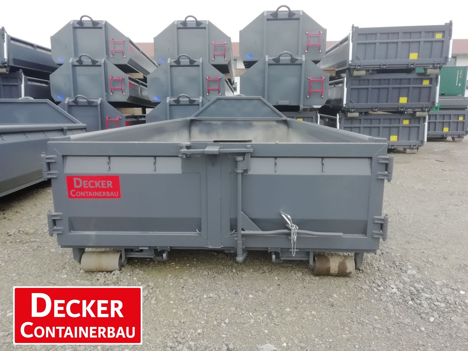 Decker Baýernboxen, Flügeltüre ,Länge 6500mm 1