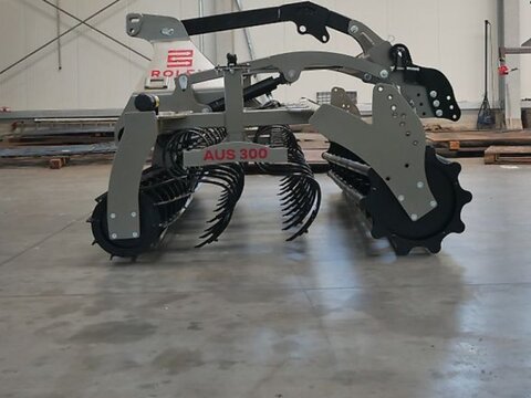MD Landmaschinen RX Saatbettkombination  mit Hitch  AUS 2,5 m, 2,