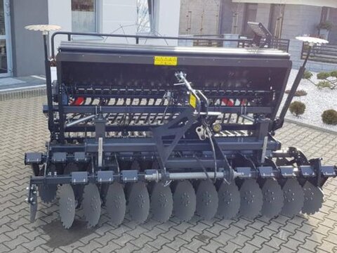 MD Landmaschinen AGT Drillmaschine 2,5 m, 3,0 m, 4,0 m SN