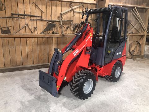 Toyo Hoflader 826 Kubota Motor kein Flexitrac / Eurot