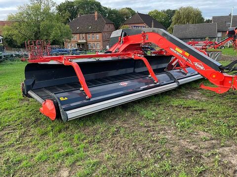 Kuhn MERGE MAXX 950