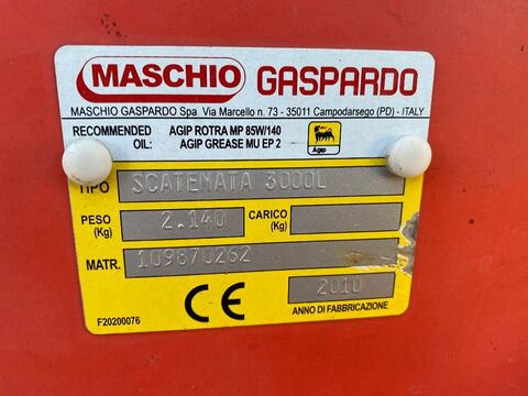 Maschio Gaspardo MTI 8 mit Tank Scatenata 3000