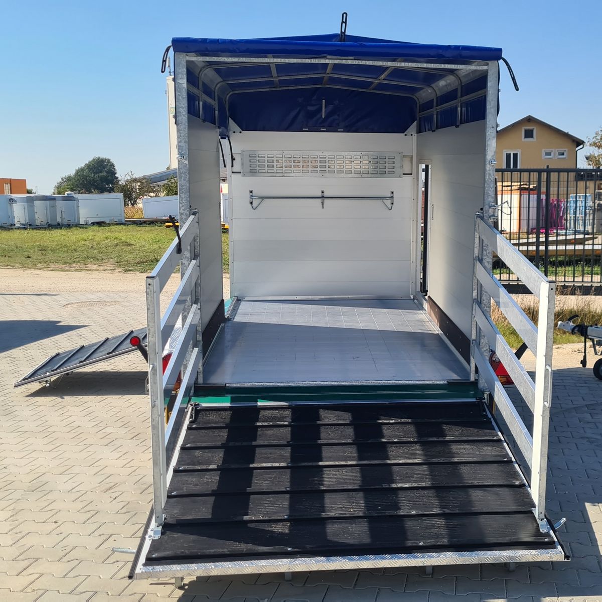 Daltec Viehanhänger VT 2736 PREMIUM 2