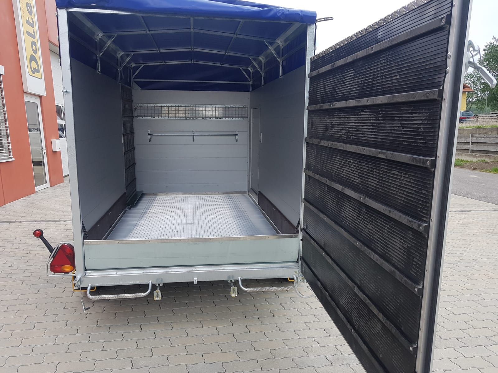 Daltec Viehanhänger VT 2736 PREMIUM 3