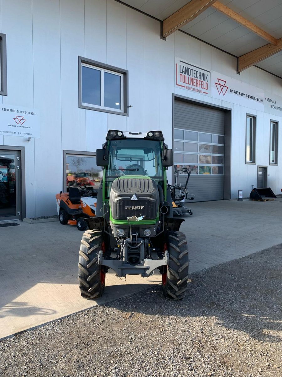 Fendt 211 Vario F Profi (Gen3) 2