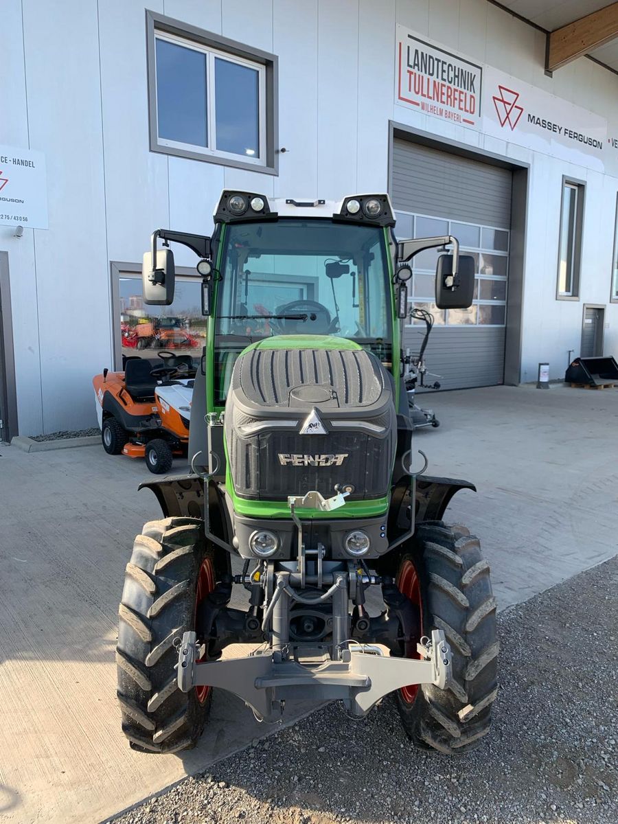 Fendt 211 Vario F Profi (Gen3) 3