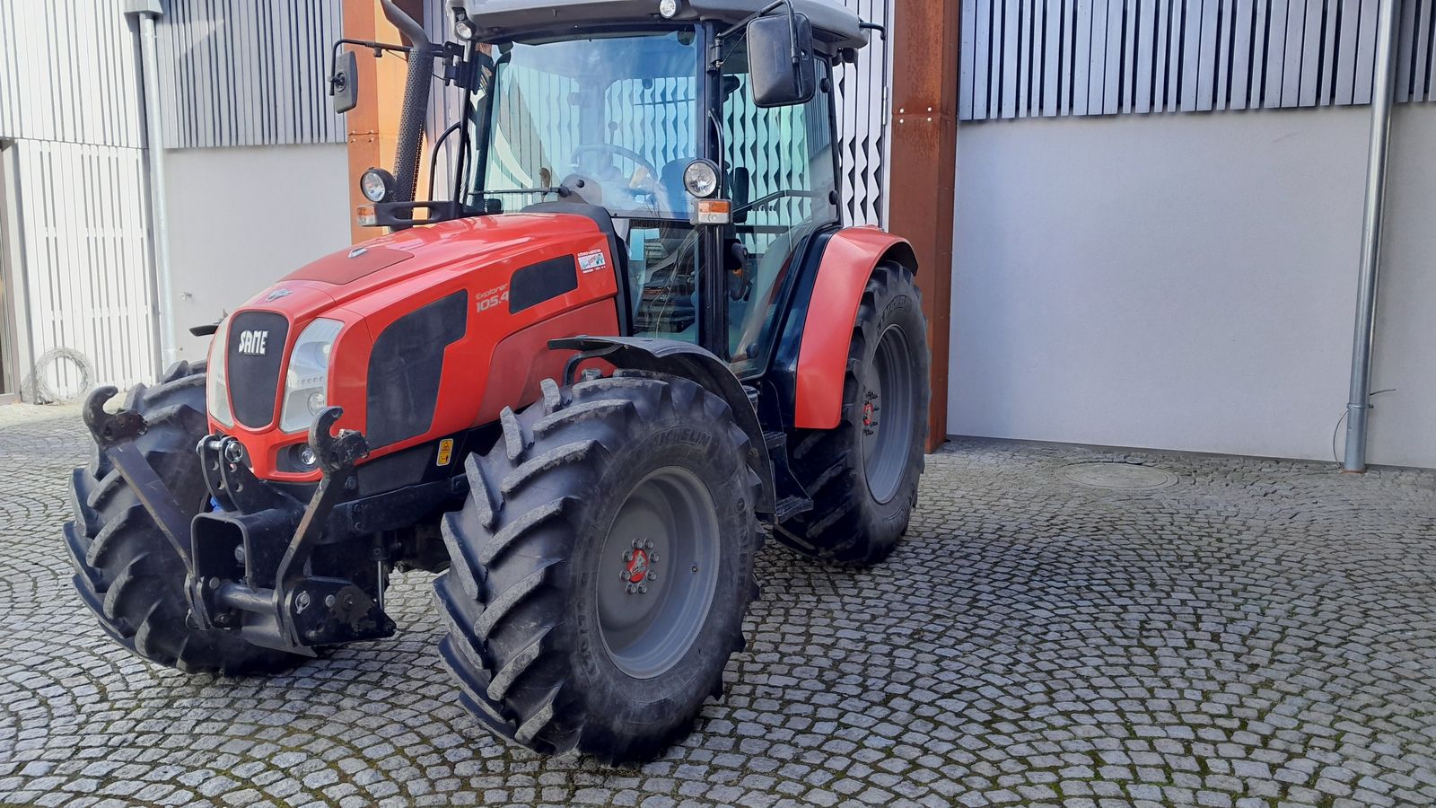 Same Explorer 105.4 HD 2