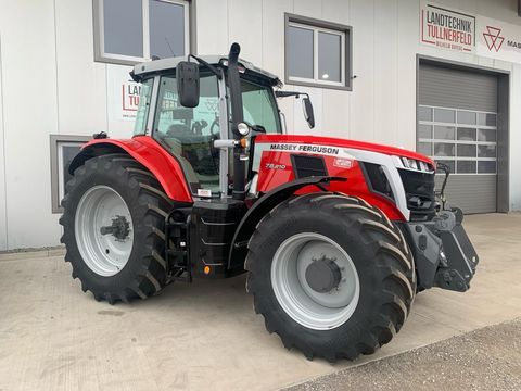 Massey Ferguson MF 7S.210 Dyna-VT Exclusive 2