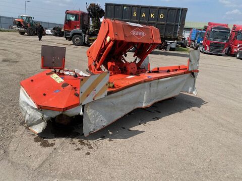 Sonstige FC 883 VIN 159 + Čelná Kosa Kuhn FC 313 F VIN 3