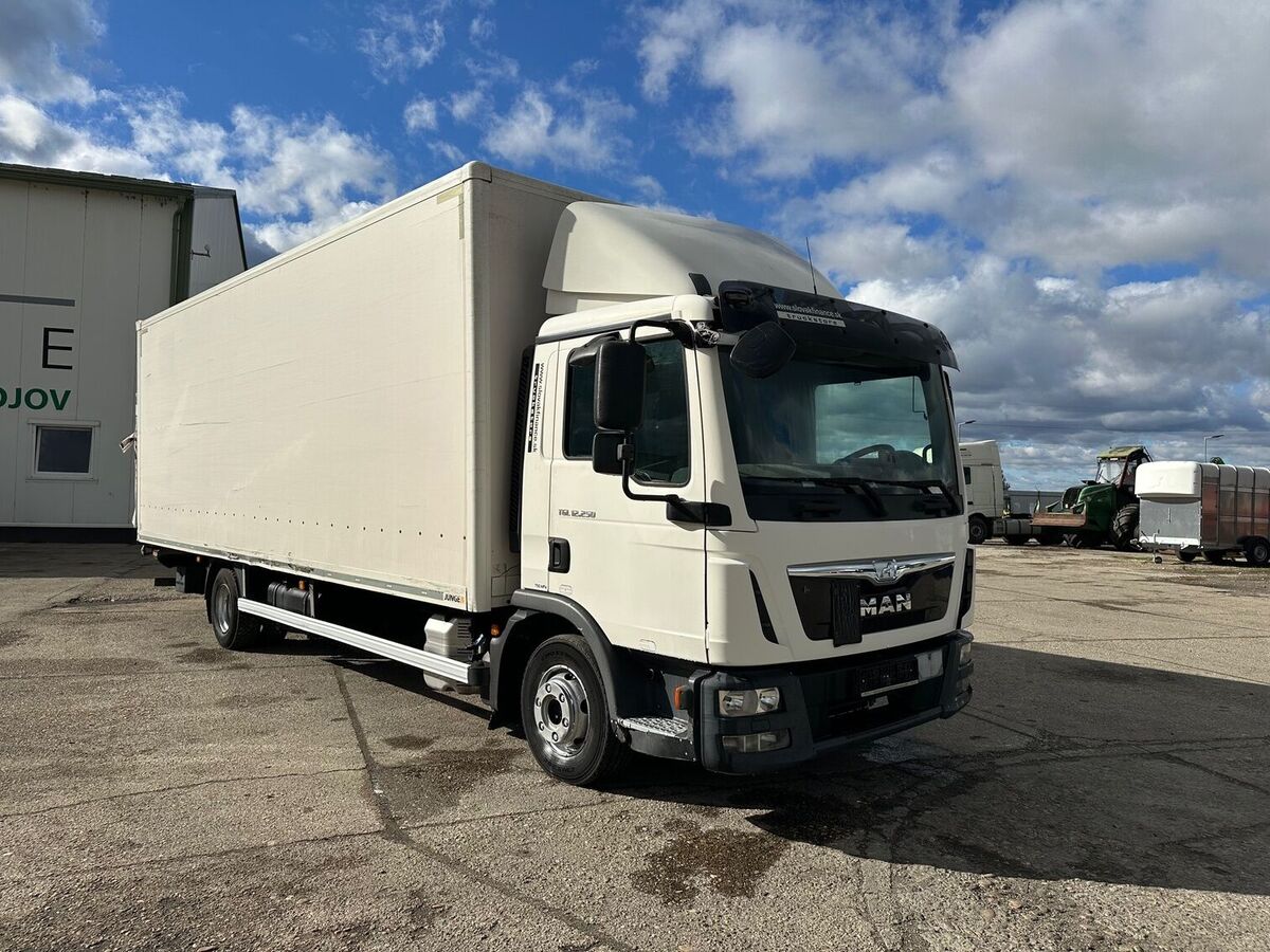MAN TGL 12.250 vin 412 1
