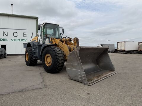 Liebherr L564 VIN 565