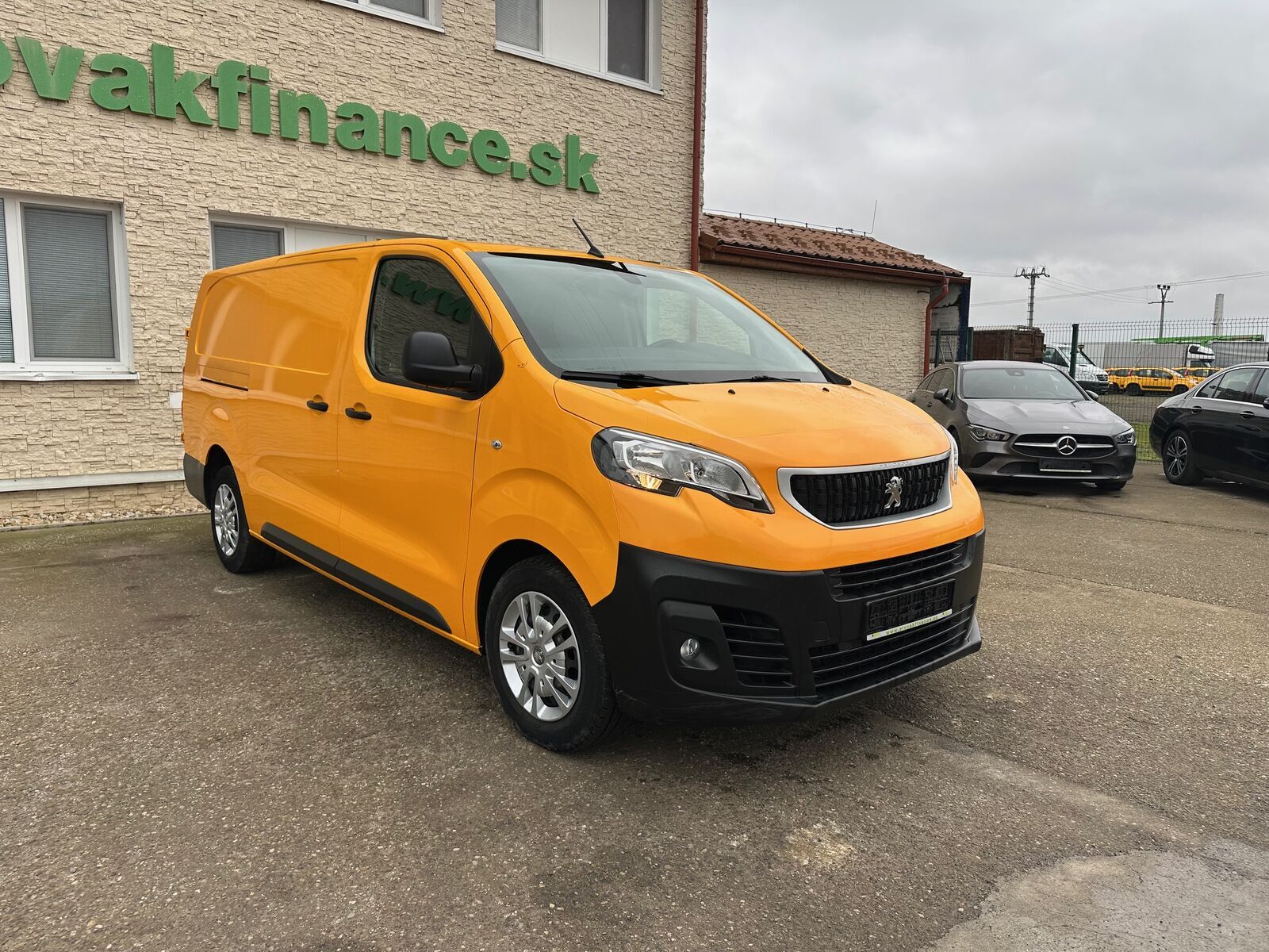 Peugeot EXPERT 2.0 HDI L3H1 skriňová VIN 142 3