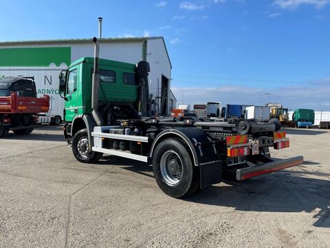 Mercedes-Benz ACTROS 1832