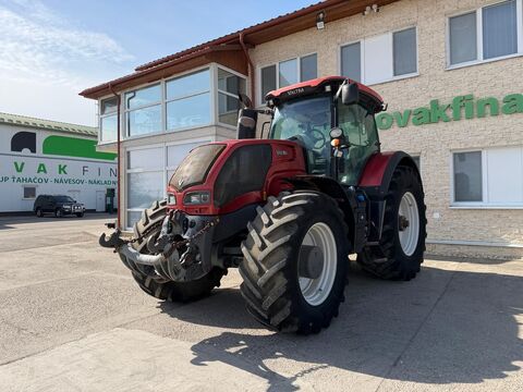 Valtra S353 traktor 4x4 automat s platnou STK + EK VIN 