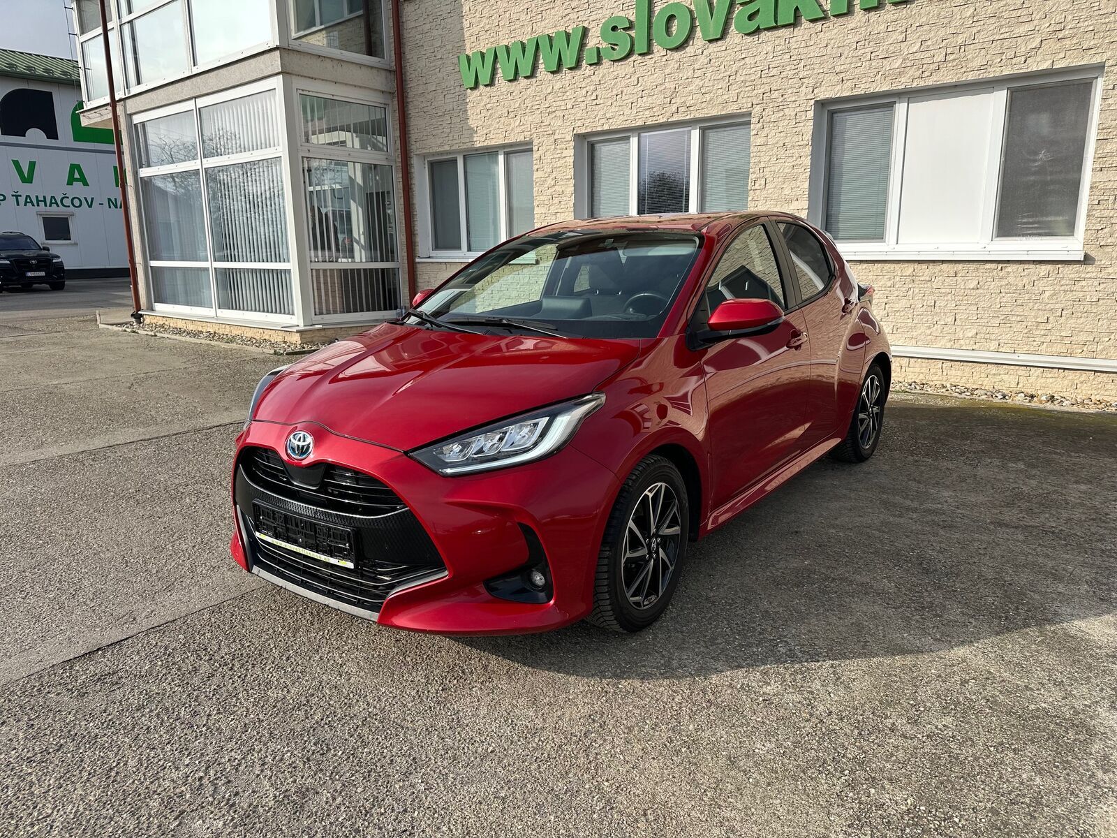 Toyota YARIS HYDRIB benzin + HEV VIN 533 1