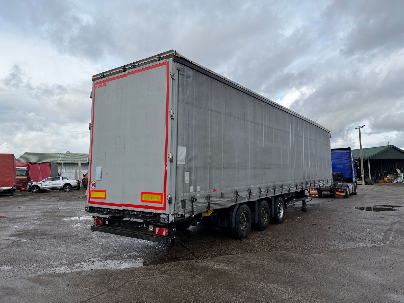 Kögel S24 LOWDECK threesided strickling VIN 457 3